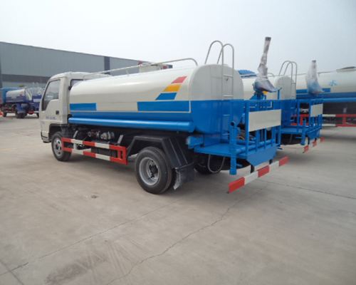 ���ϑ�����5����ˮ܇