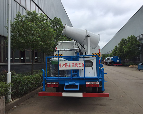 �|�L����8�����������F�C