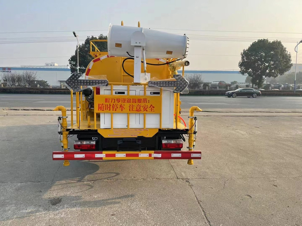 5���@�־G�����F��ˮ܇